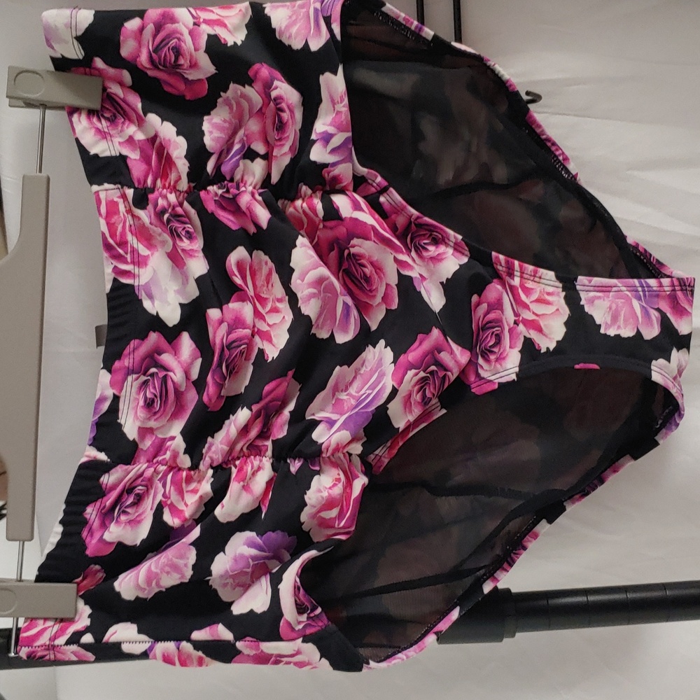 Torrid Bikini Bottoms size 2 GUC - Picture 1 of 4